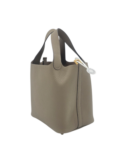 Picotin 18 Origan in Maurice, Gold hardware