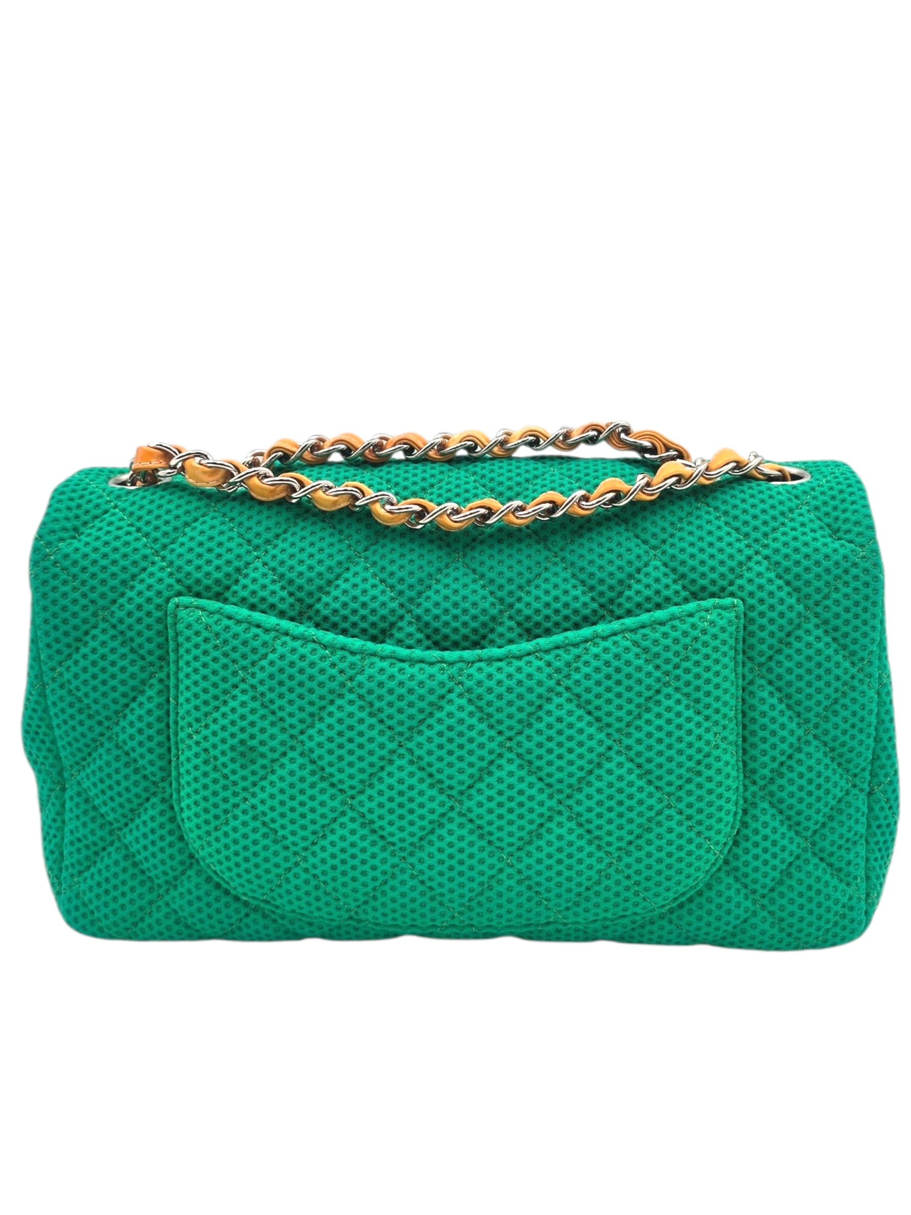 Classic Mesh Flap Medium Green Shoulder Bag in Jersey, Silver hardware