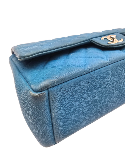 Classic Maxi Blue Shoulder Bag in Caviar Leather, Silver hardware