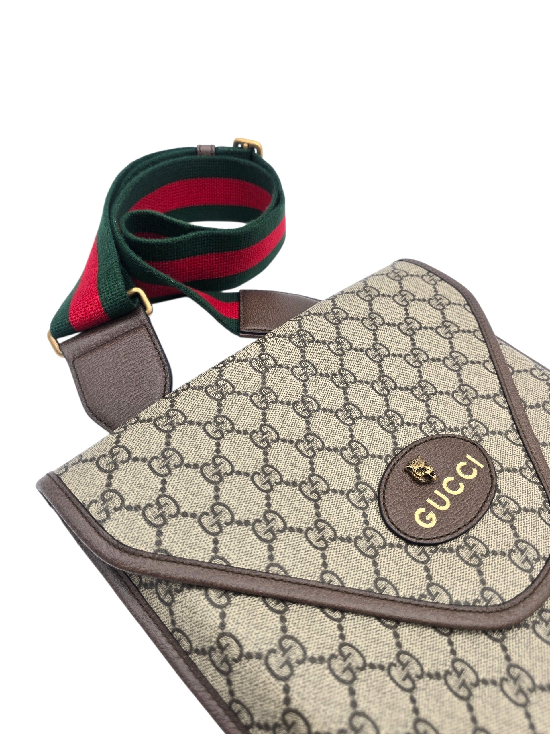 Neo Vintage Medium Brown Crossbody Bag in Coated Canvas