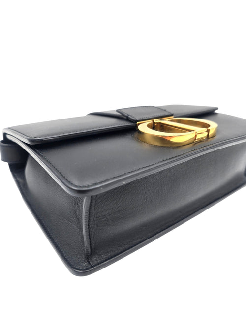 30 Montaigne  Shoulder Bag Black in Calfskin, Gold hardware