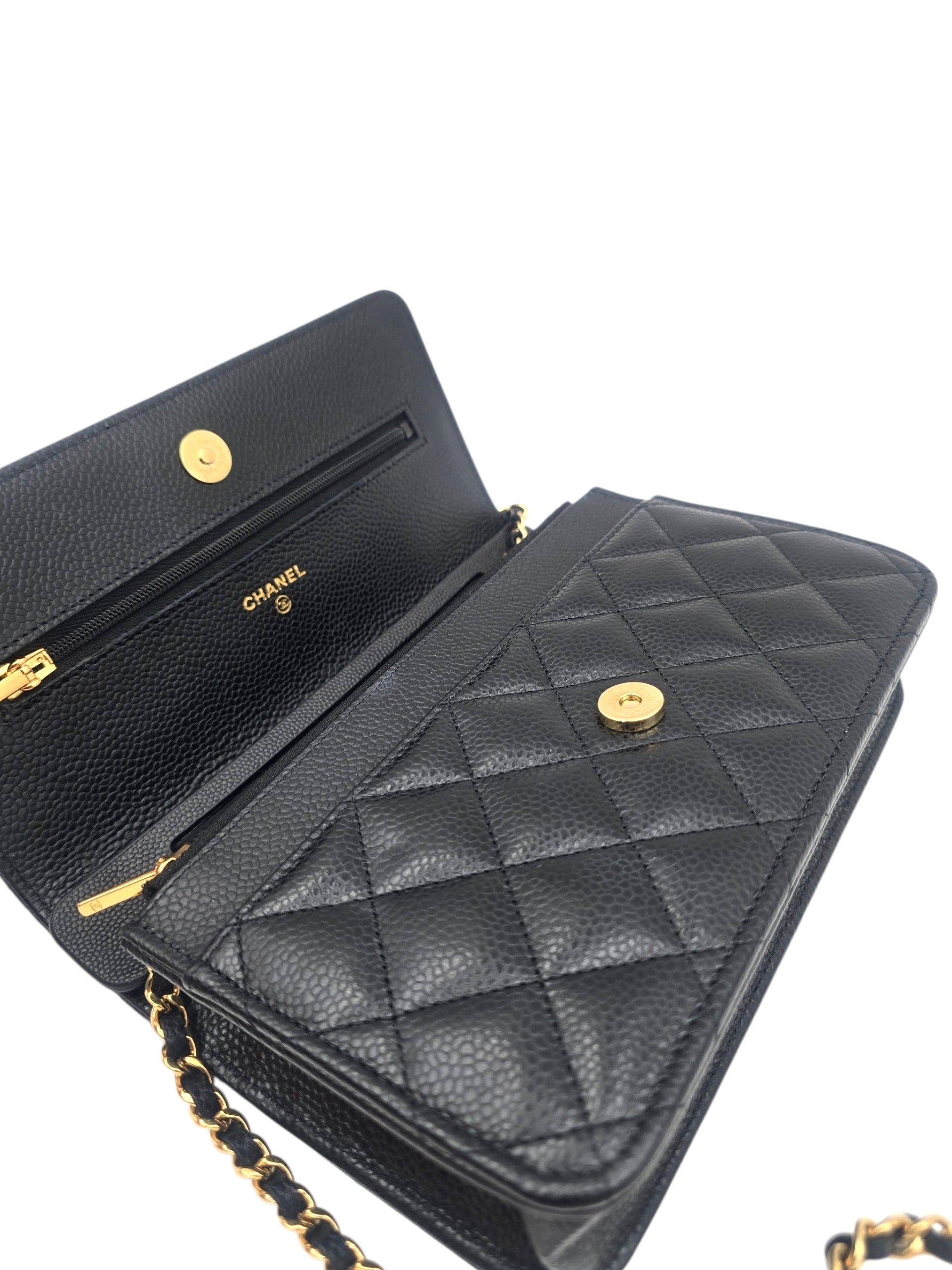 Wallet On Chain Black Shoulder Bag in Caviar Leather, Gold hardware